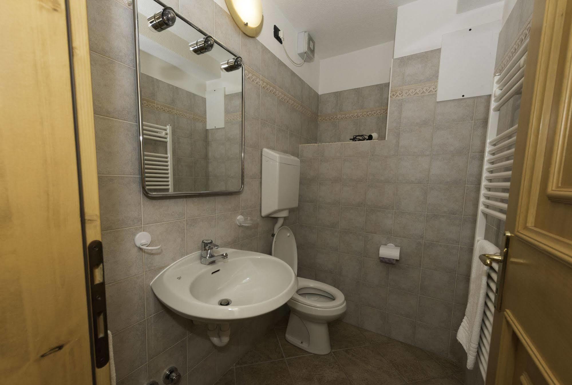 Appartamento Levanto Livigno Exterior foto